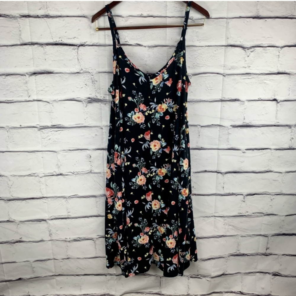 Torrid floral midi dress